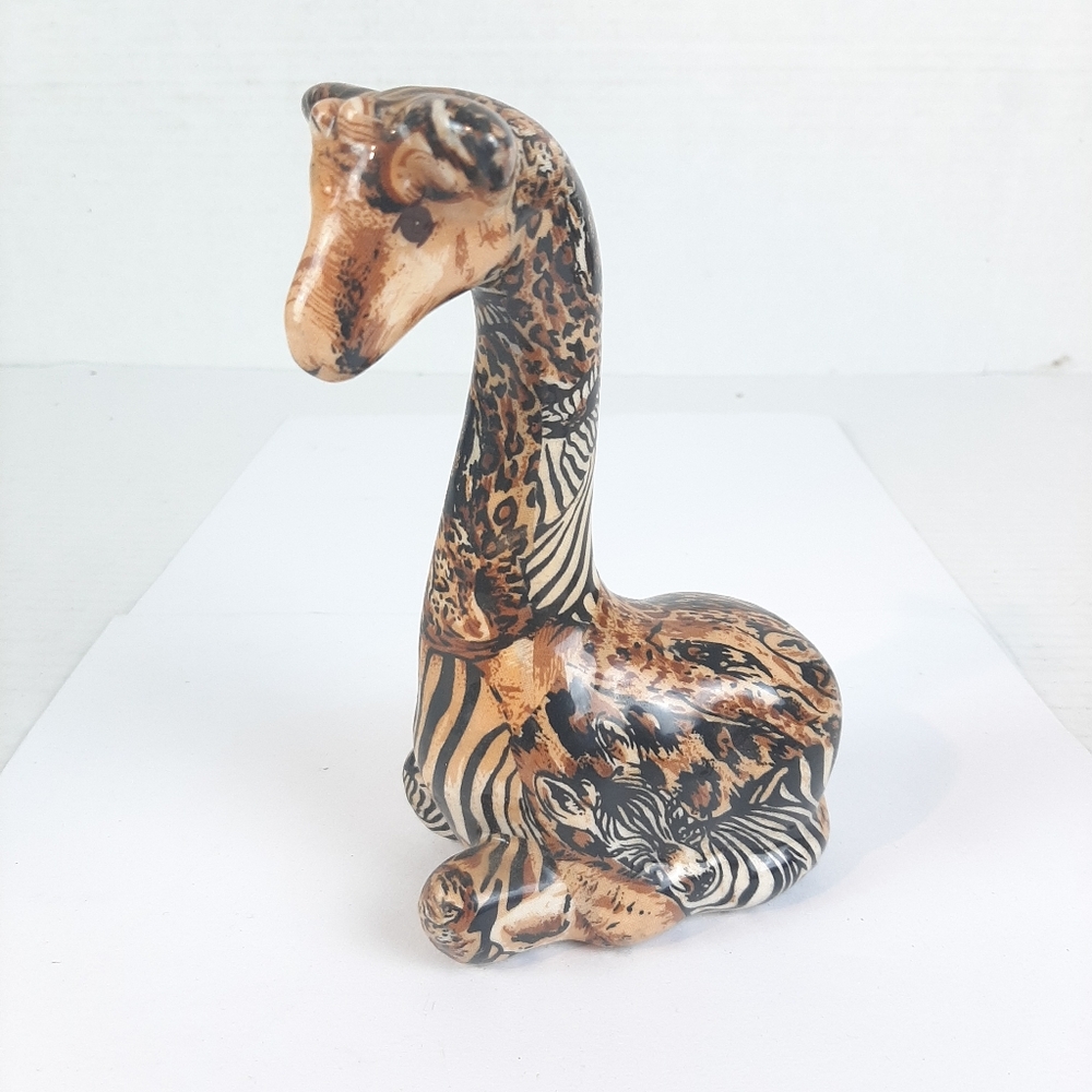 🛍La Vie Safari Giraffe Patchwork 7" Tall Figurine Glaze Safari